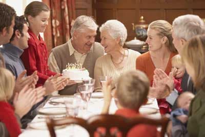 5 tips to minimize family conflict while caring for an aging loved one